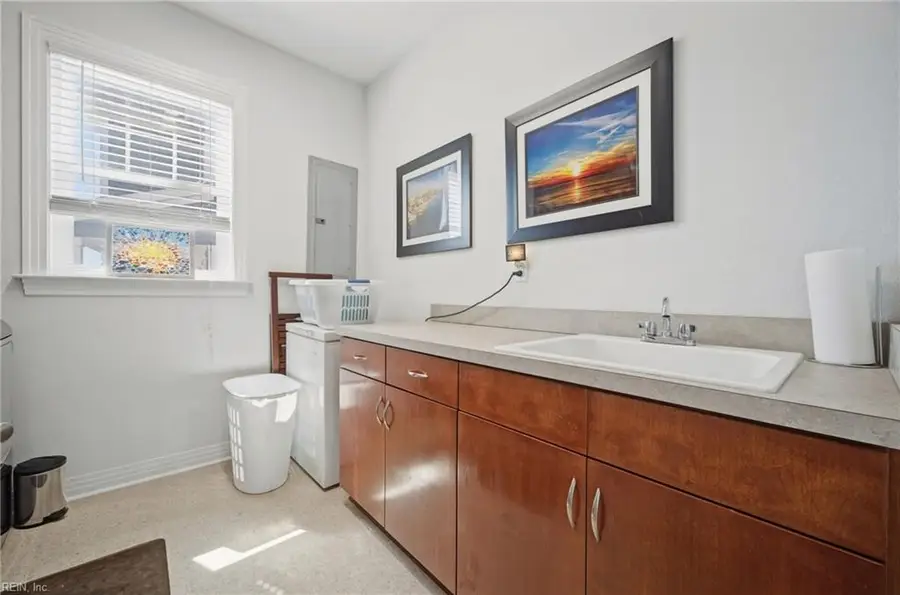 623 W Ocean View Avenue, Norfolk, VA 23503 - #3