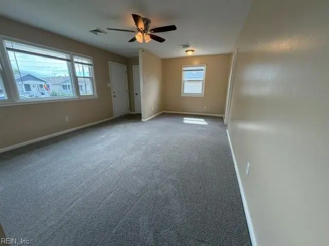 109 Parkview Place, Hampton, VA 23664 - #2
