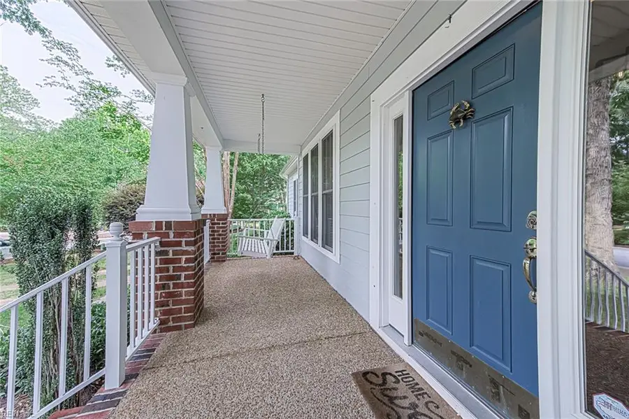 101 Lafayette Pointe, Carrollton, VA 23314 - #2