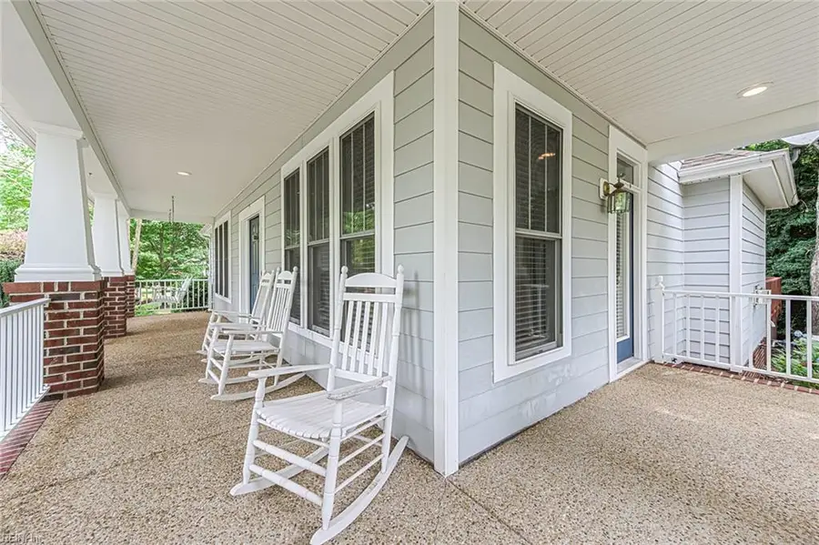 101 Lafayette Pointe, Carrollton, VA 23314 - #3