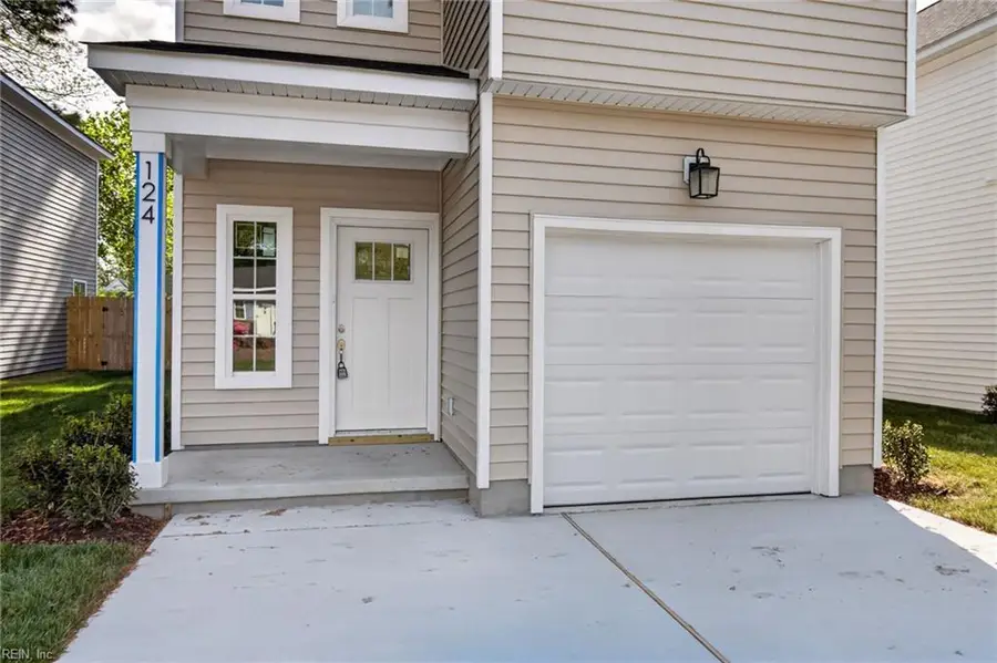 132 S Gum Avenue, Virginia Beach, VA 23452 - #2