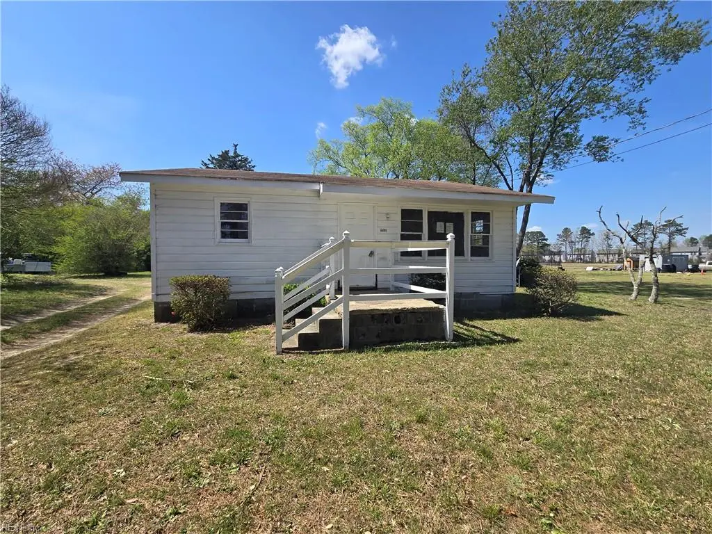 5333 Godwin Boulevard, Suffolk, VA 23434 - #1
