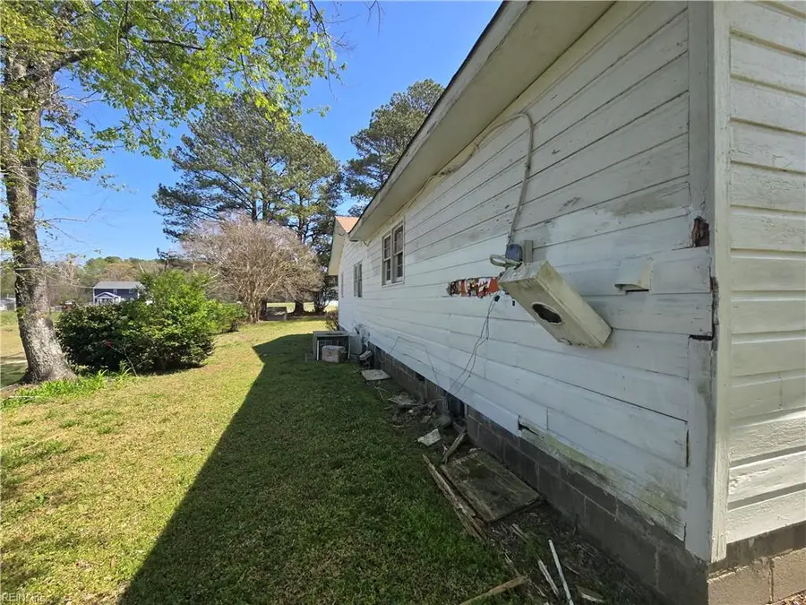 5333 Godwin Boulevard, Suffolk, VA 23434 - #3