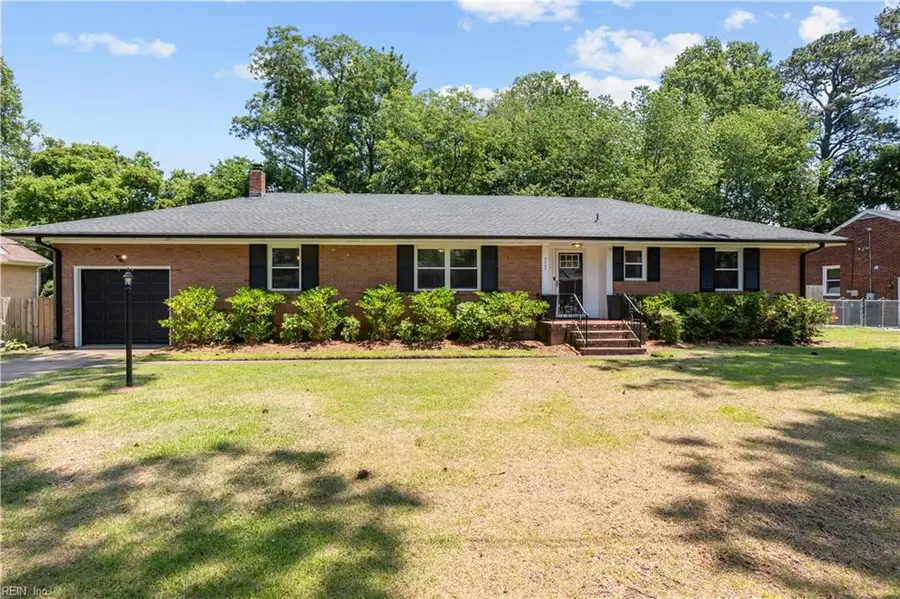 3307 Dogwood Drive, Portsmouth, VA 23703 - #2