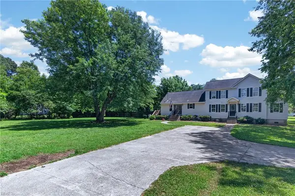 12 Holston Lane, Hampton, VA 23664