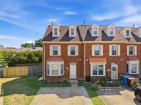 1213 Killington Square, Chesapeake, VA 23320
