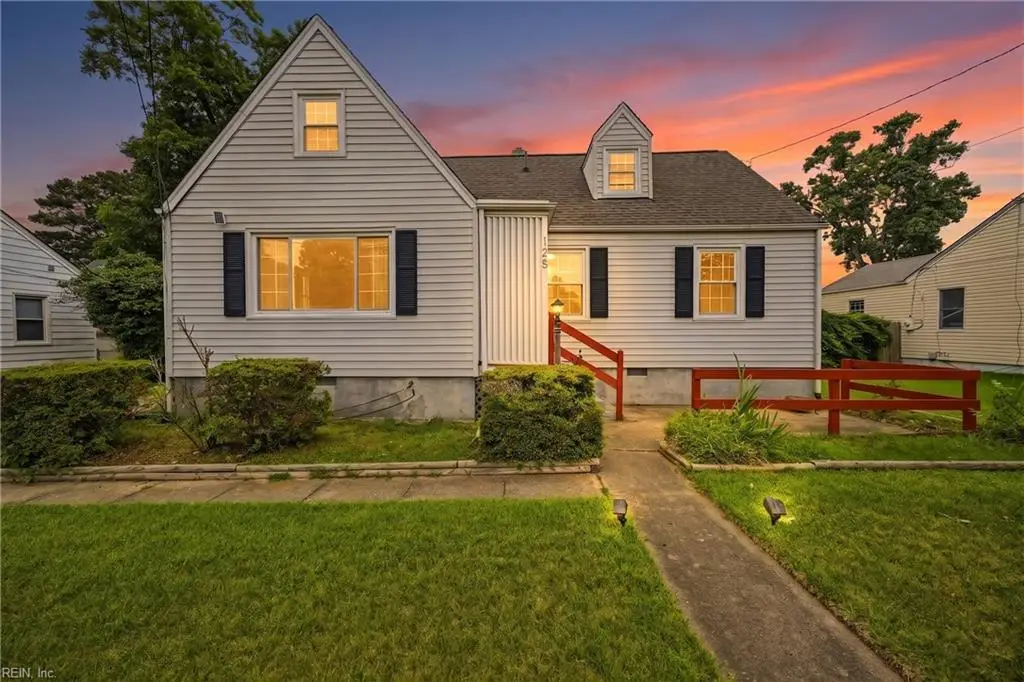 125 Cambridge Place, Hampton, VA 23669 - #1