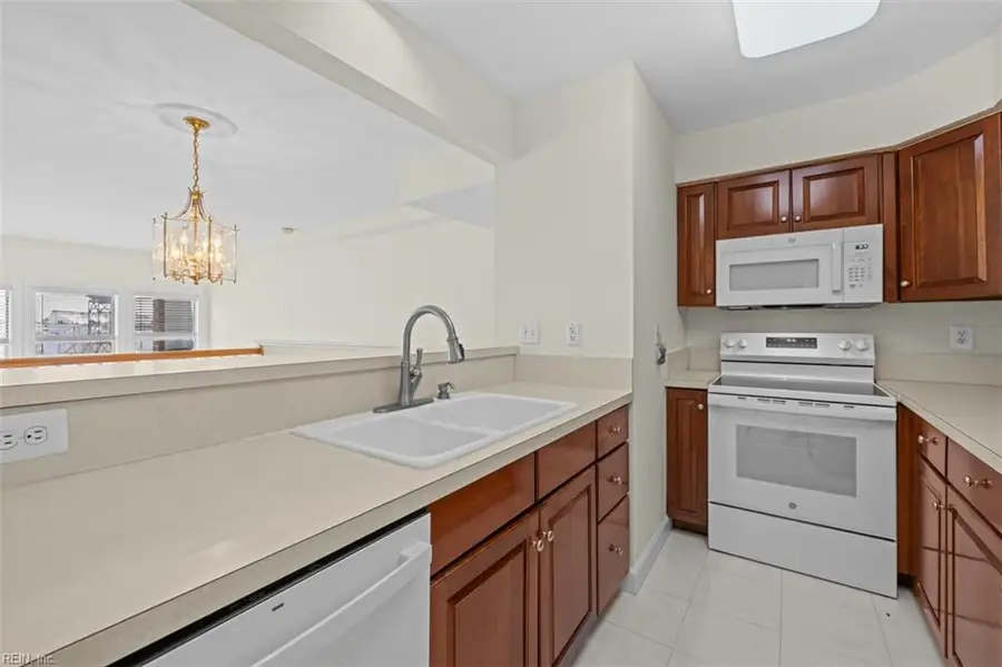 475 Water Street #515, Portsmouth, VA 23704 - #2