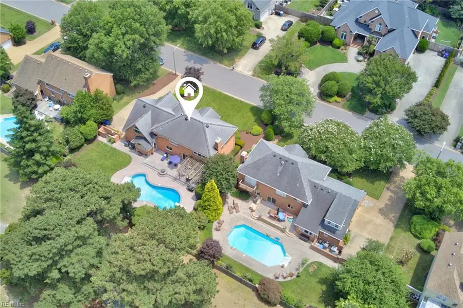 2420 Haversham Close, Virginia Beach, VA 23454 - #2