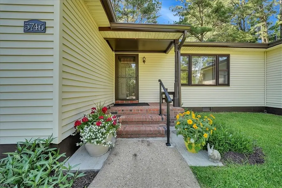 5746 Burbank Court, Norfolk, VA 23502 - #2