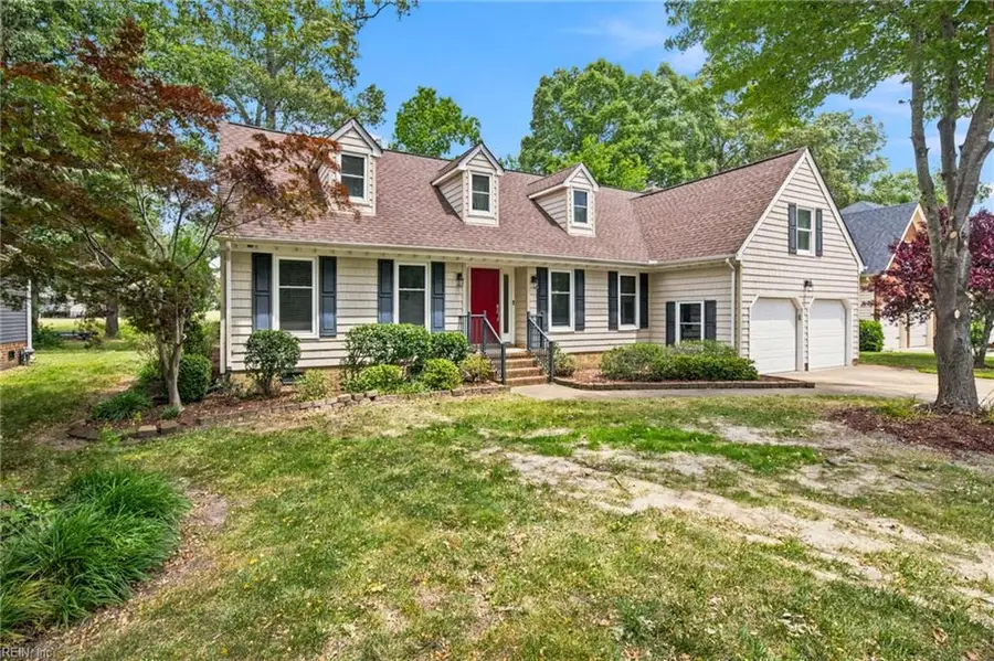 434 Granada Drive, Chesapeake, VA 23322 - #2