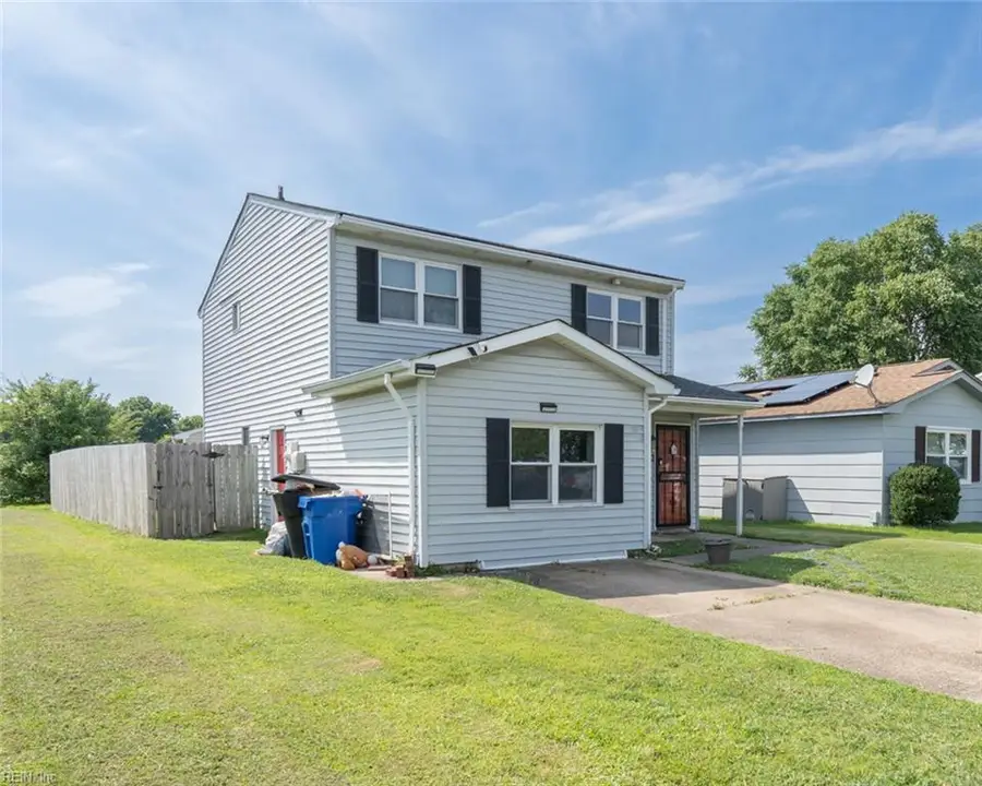 3830 Peachtree Lane E, Portsmouth, VA 23703 - #3