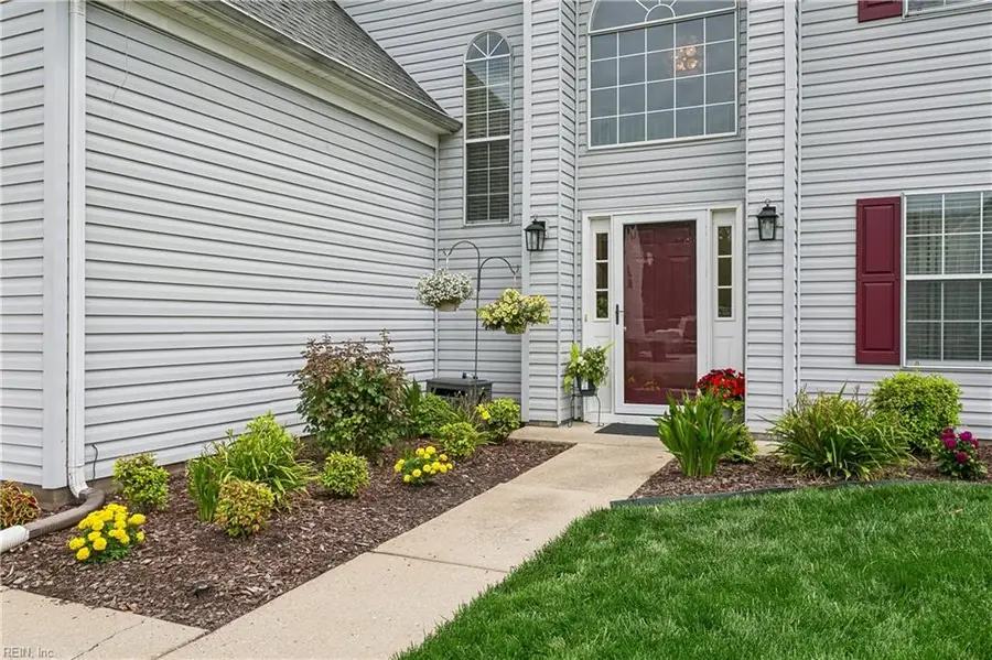 828 Sheffield Street, Hampton, VA 23666 - #3