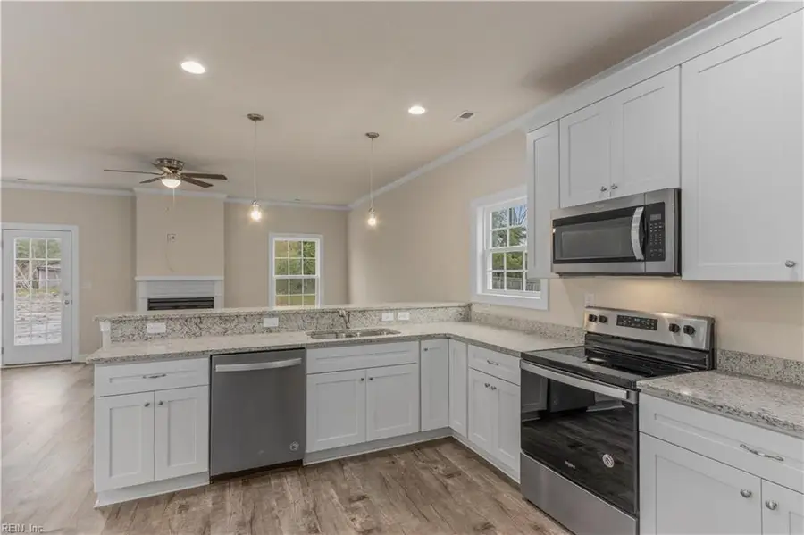 6340 Old Townpoint Road, Suffolk, VA 23435 - #2