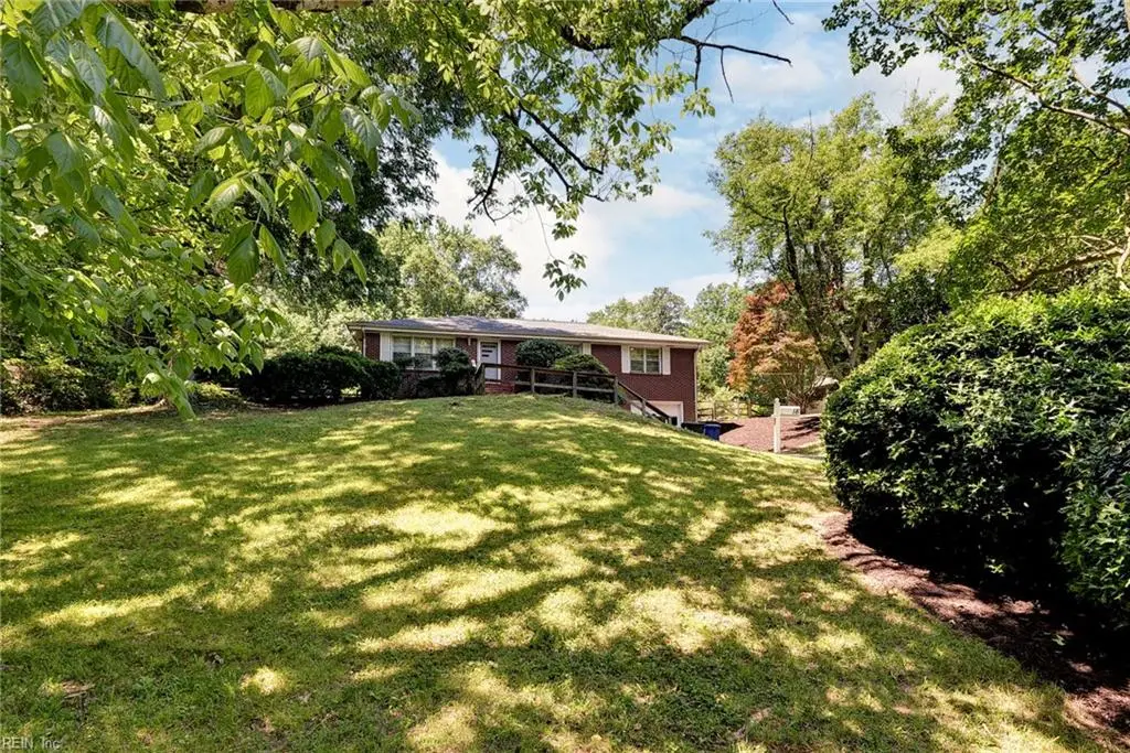 18 Owens Road, Newport News, VA 23602 - #1
