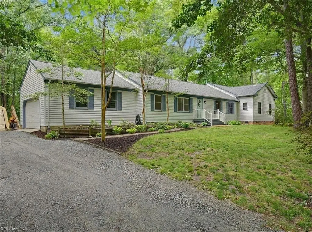 8172 Manor Drive, Gloucester, VA 23061 - #1