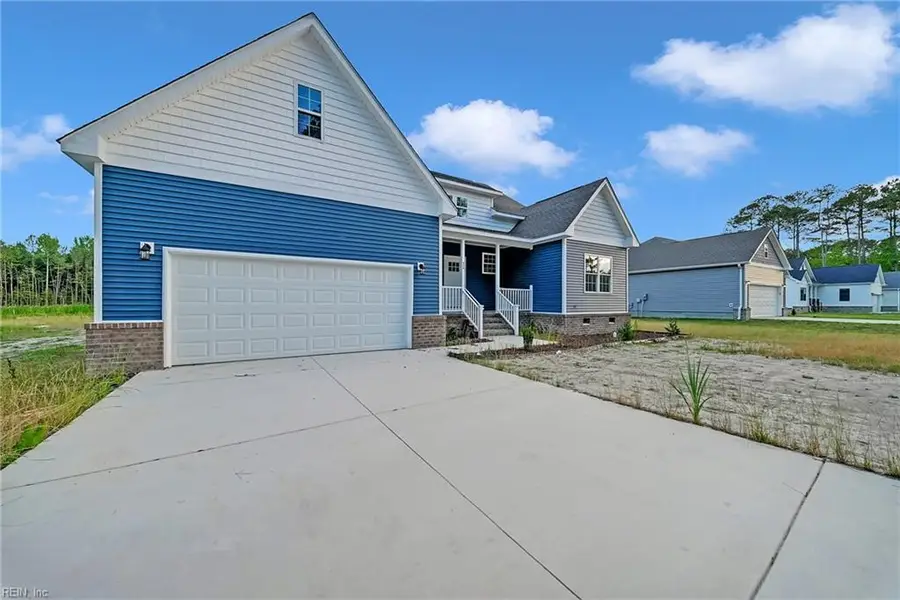 324 Bank Street, Waverly, VA 23890 - #2
