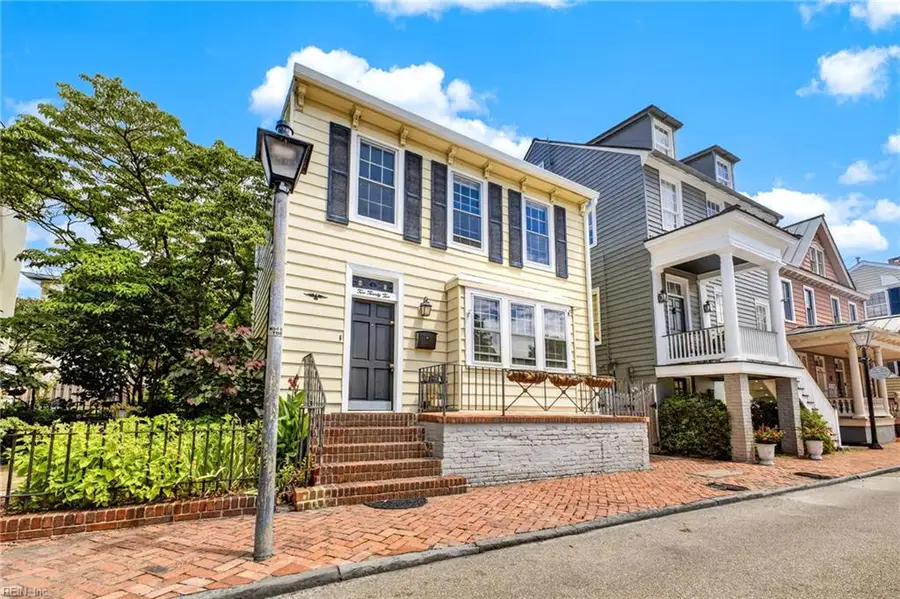 222 Glasgow St, Portsmouth, VA 23704 - #2