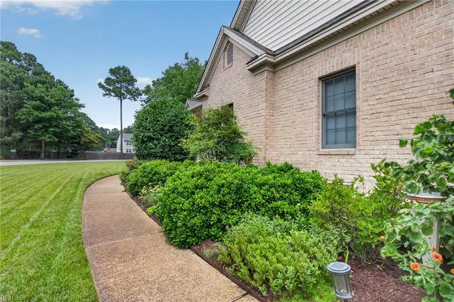 1 Black Oak Court, Poquoson, VA 23662 - #3