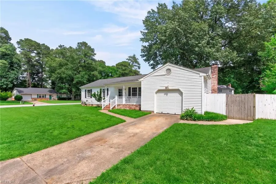 601 Musket Court, Newport News, VA 23602 - #2