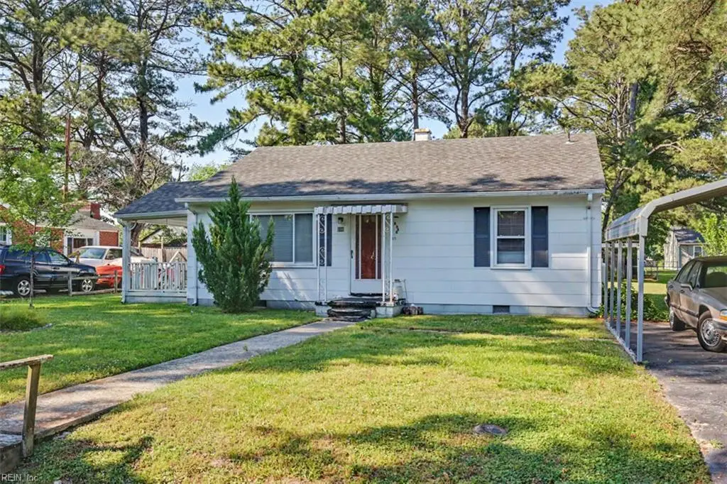 206 Magnolia Street, Suffolk, VA 23434 - #1