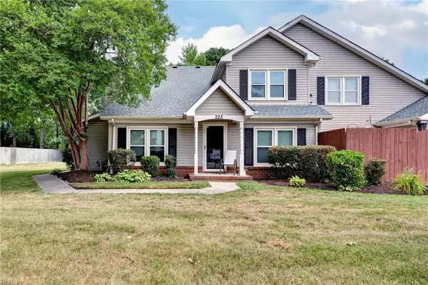 225 Ridge Wood Drive, Hampton, VA 23666