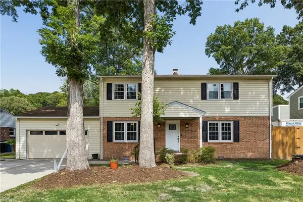 536 King Arthur Drive, Virginia Beach, VA 23464