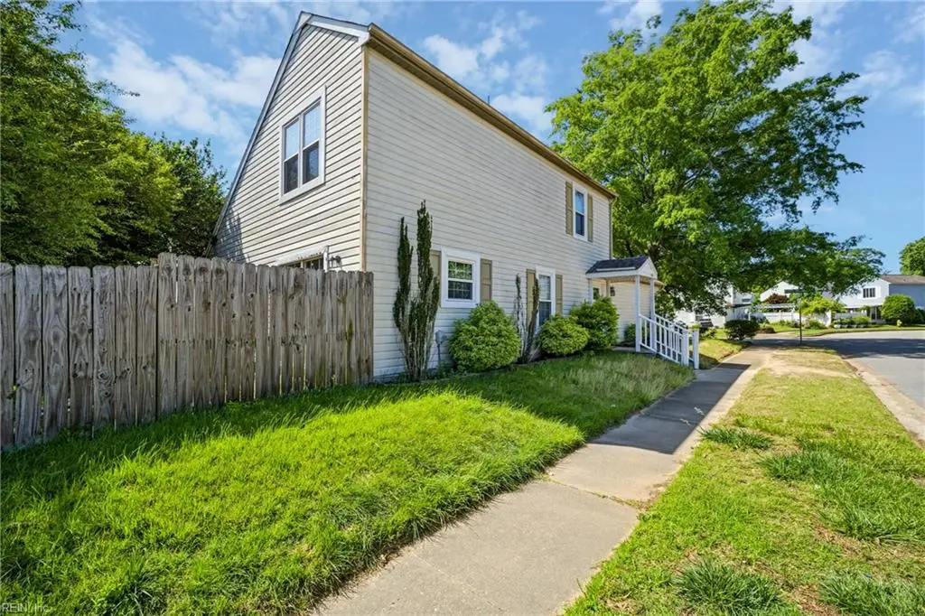 1261 Lord Dunmore Drive, Virginia Beach, VA 23464 - #1
