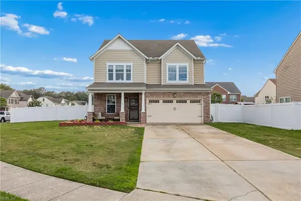 19 Ravenscroft Lane, Hampton, VA 23669
