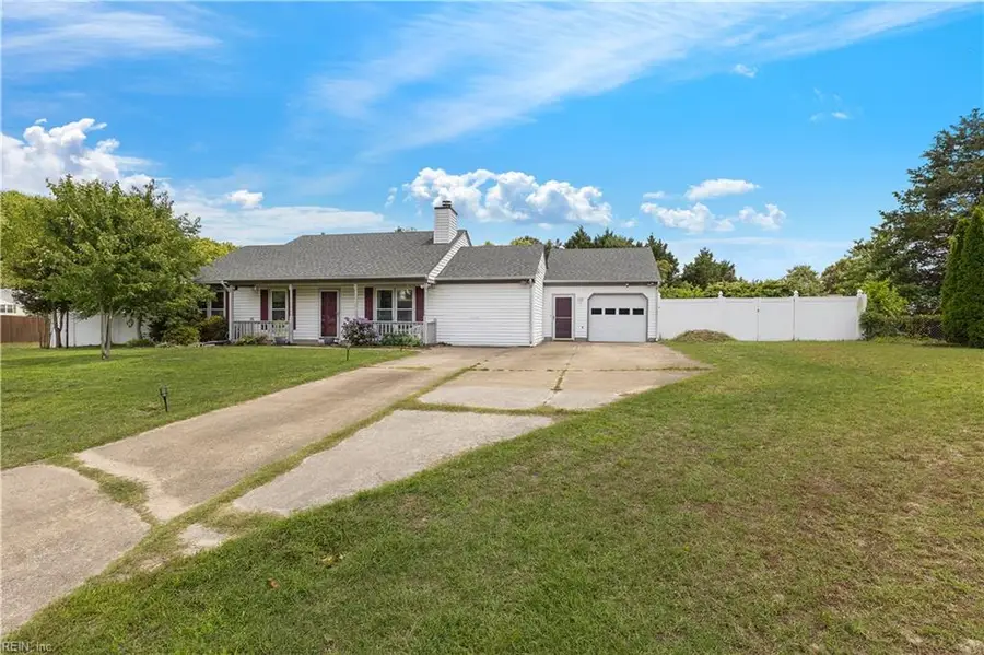 879 Maple Court, Smithfield, VA 23430 - #2