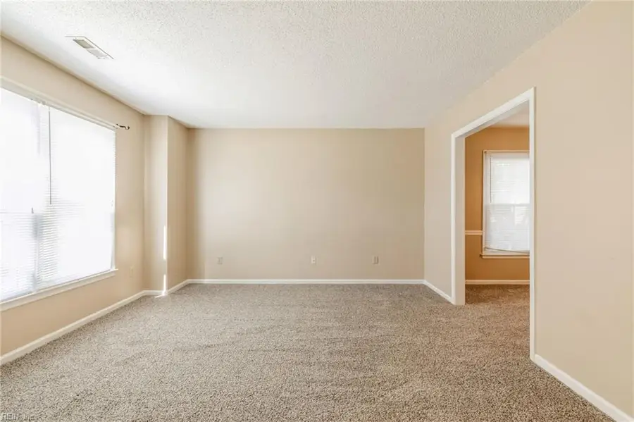 892 Little Dean Circle, Newport News, VA 23608 - #3