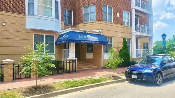 239 Duke Street #305, Norfolk, VA 23510