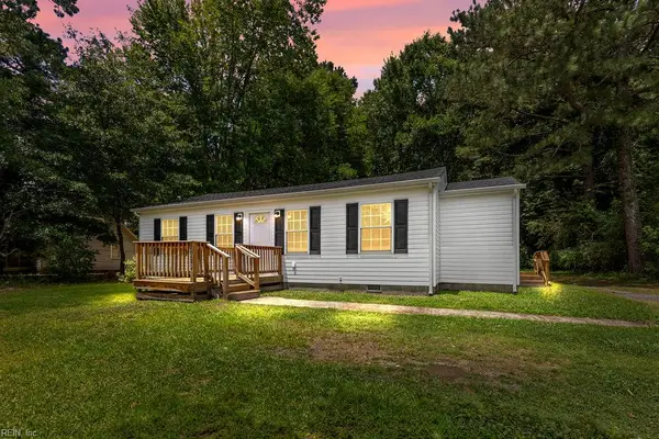 22283 Thomaston Road, Newsoms, VA 23874