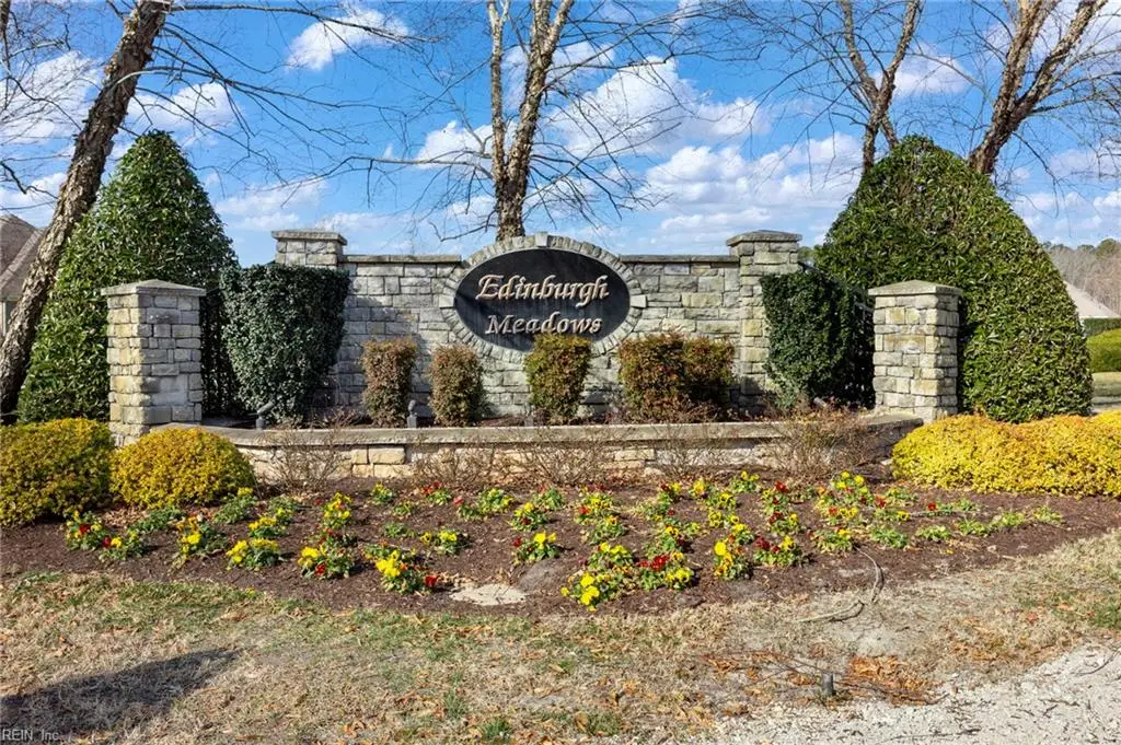 341 Scone Castle Loop, Chesapeake, VA 23322 - #1