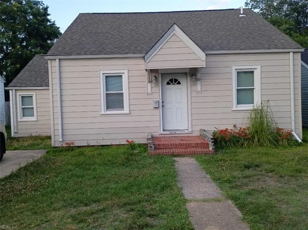 3714 Pamlico Circle, Norfolk, VA 23513 - #1