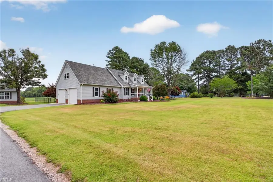 554 Glen Haven Drive E, Suffolk, VA 23437 - #2