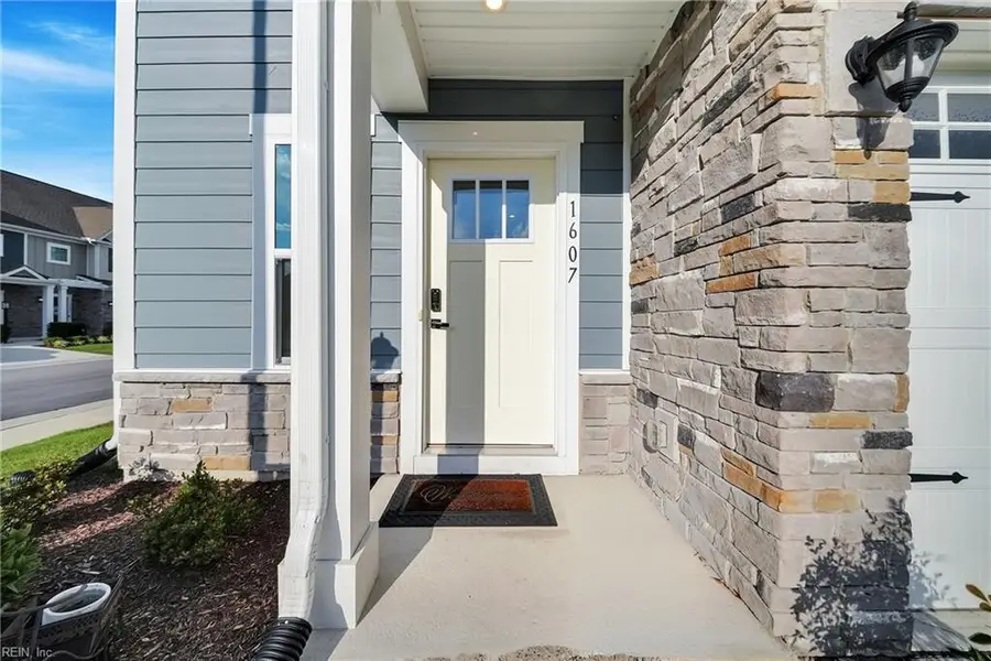 1607 Songbird Lane, Chesapeake, VA 23323 - #2