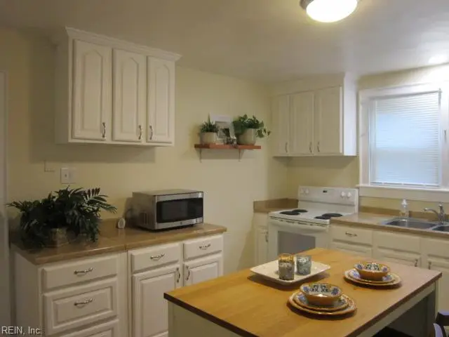 1111 Elk Avenue, Norfolk, VA 23518 - #2