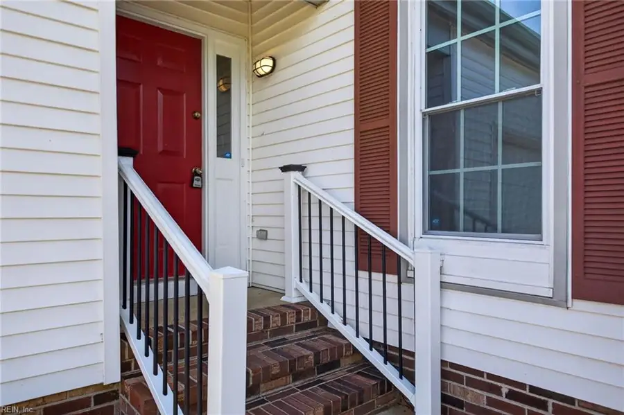 16 E Davis Road, Hampton, VA 23666 - #3