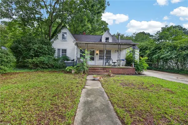 3748 Robin Hood Road, Norfolk, VA 23513