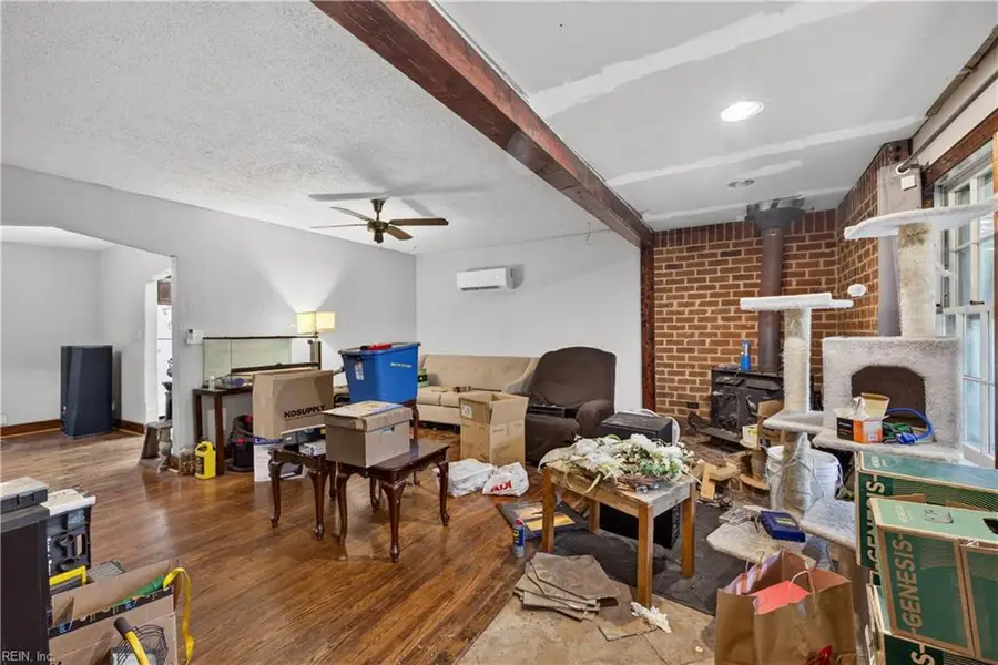 3748 Robin Hood Road, Norfolk, VA 23513 - #3