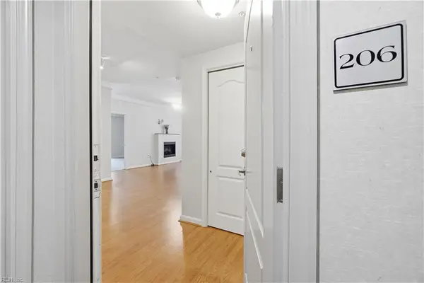 249 W Freemason Street #206, Norfolk, VA 23510