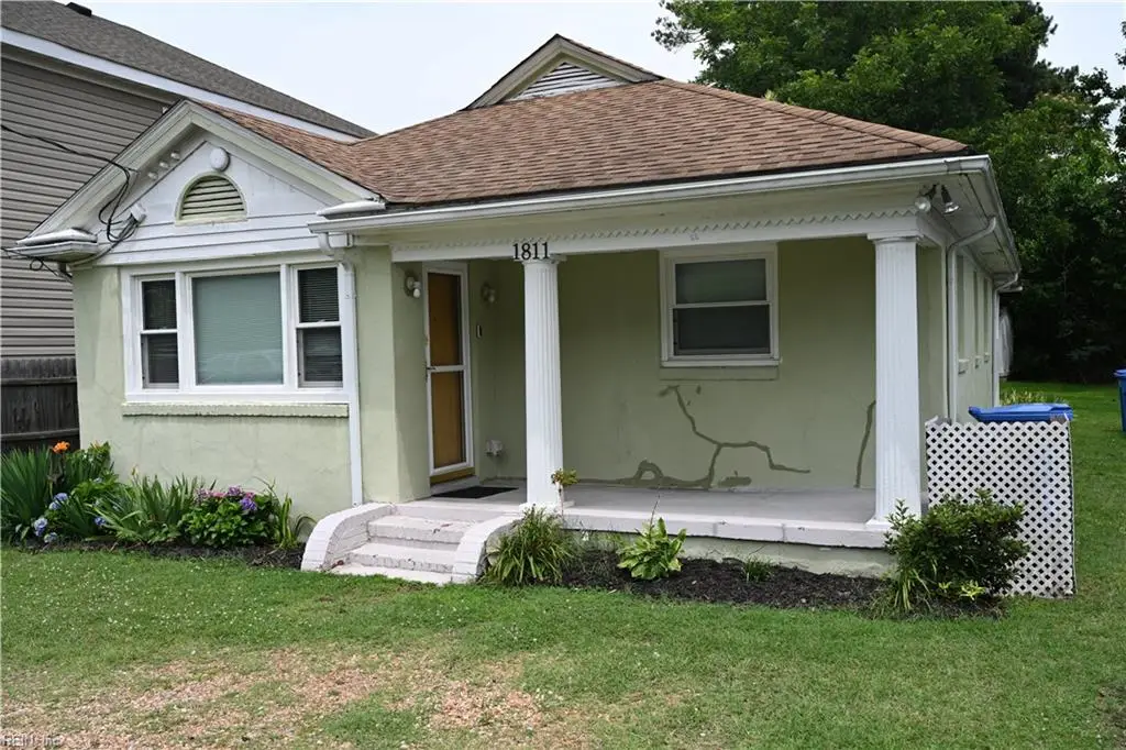 1811 Hoover Avenue, Chesapeake, VA 23324 - #1