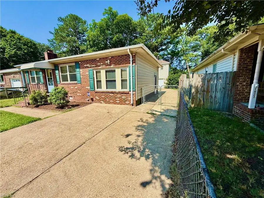 1425 Philmont Avenue, Chesapeake, VA 23325 - #3
