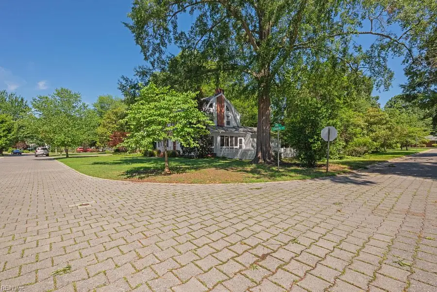 209 Randolph Circle, Ashland, VA 23005 - #2