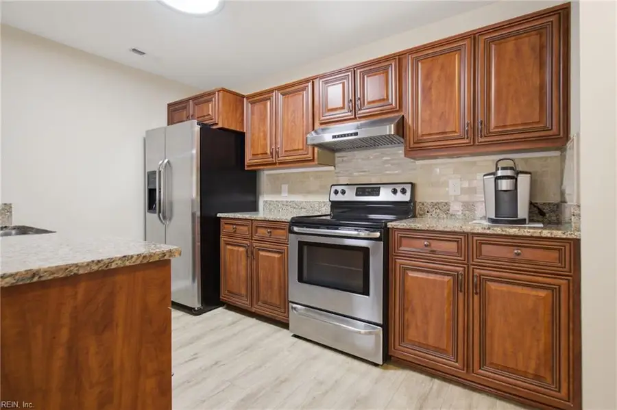 713 Oak Mill Lane, Newport News, VA 23602 - #2