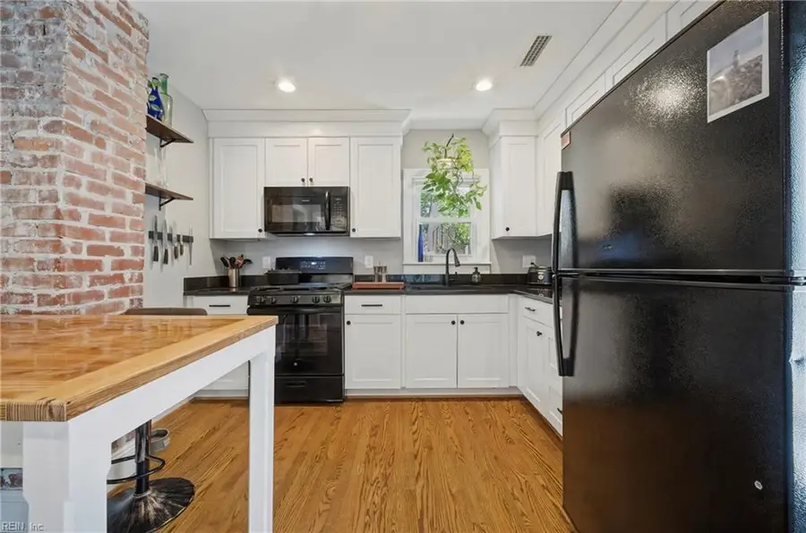 9554 12th Bay Street, Norfolk, VA 23518 - #2