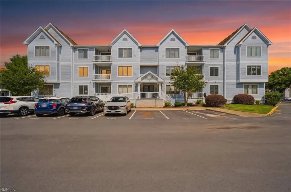 4 Harbor Watch Drive #508, Chesapeake, VA 23320 - #1