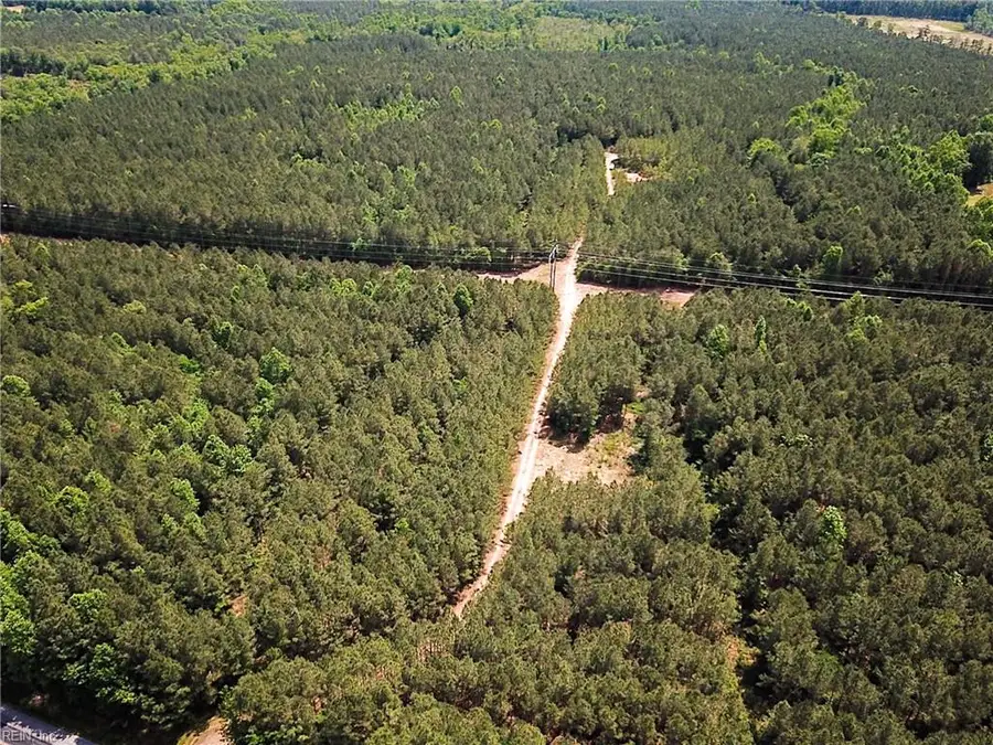 145AC Moore's Ferry Road, Emporia, VA 23847 - #2