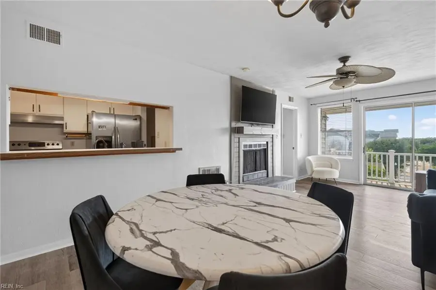 2246 E Ocean View Avenue #304, Norfolk, VA 23518 - #3